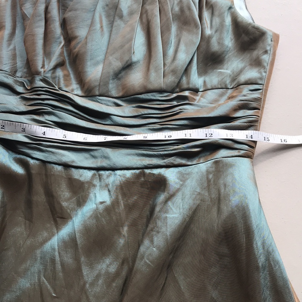 CRYSTEL shiny metallic sleeveless bubble hem dress with matching shawl size 12 - Picture 9 of 12